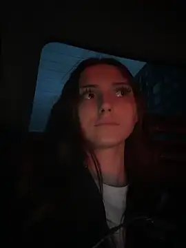 AnitaFly чат на живо