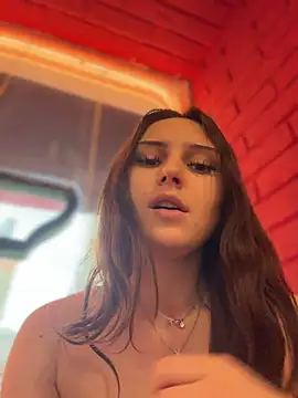 غرفة دردشة AnitaFly المباشرة