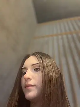 AnitaFly's Live Chat Room