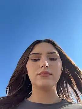 غرفة دردشة AnitaFly المباشرة