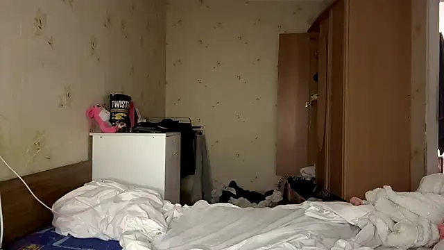Sophia_Blonde: δωμάτιο απευθείας συνομιλίας