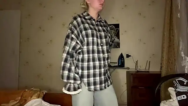 Živá chatovací místnost Sophia_Blonde