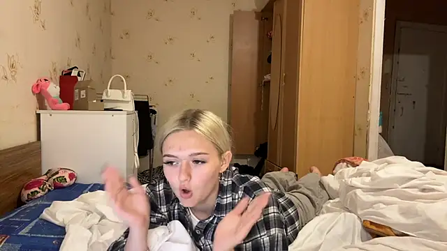 Živá chatovací místnost Sophia_Blonde