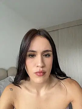 غرفة دردشة SerenaFox_ المباشرة