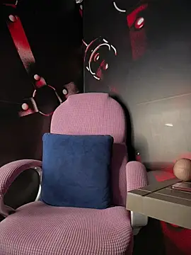 Sala de chat ao vivo de Dakotaa_ls