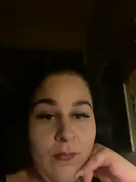 Szandra26 Adlı Modelin Canlı Sohbet Odası