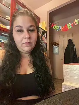 Pokój czatu na żywo – Szandra26
