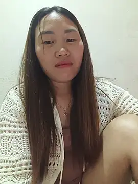 he-se-kin Adlı Modelin Canlı Sohbet Odası