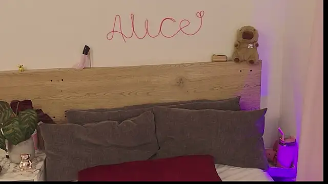 Sweet_Alice_S чат на живо