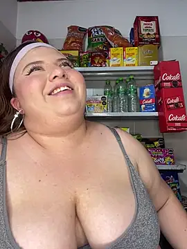 Pokój czatu na żywo – kitty__pinnk