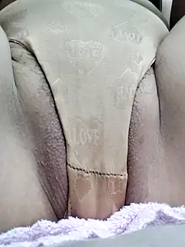 Bianca_Nina élő chatszobája