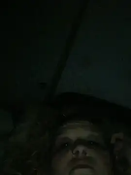DestinedTab432 Live Chatraum