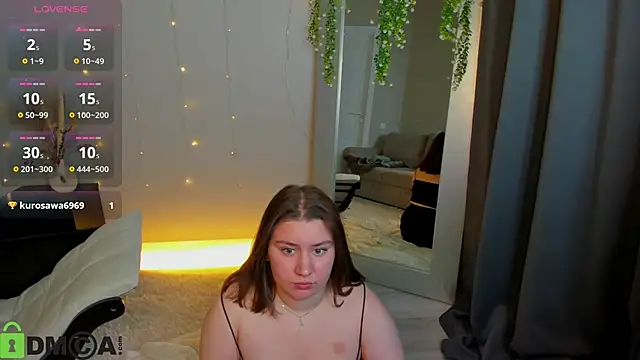 Maya_Raayn Live chat-huone