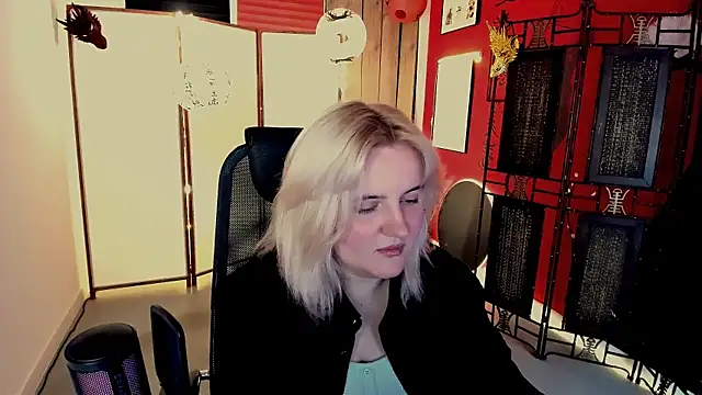 KathyBriggs 실시간 채팅방