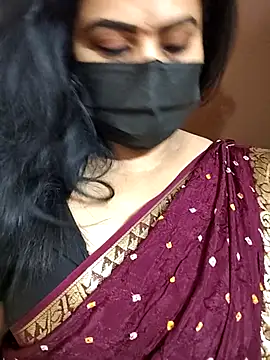 Anushka_flower's Live Chat Room
