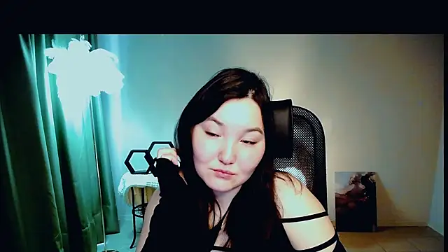 CamilaMartiez – live chatrum