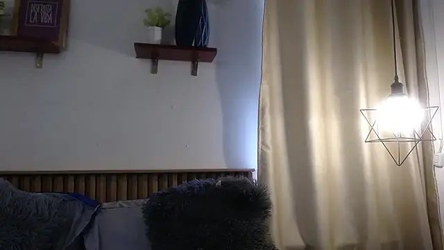 Chat ao vivo de Violet_2003