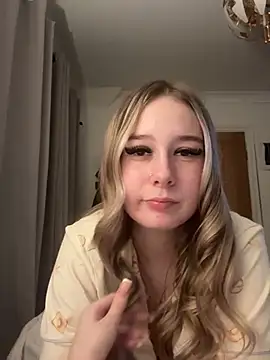 Kiiiiixj1's Live Chat Room