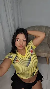 Saraa_M Live chatroom