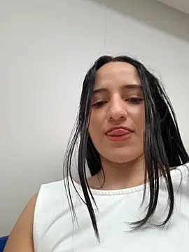 Naty_wet_17 실시간 채팅방
