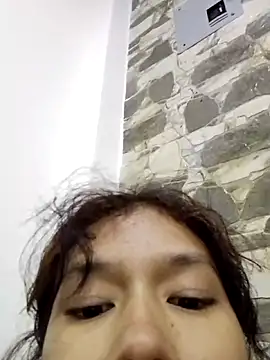 Yi_Uzi's Live Chat Room