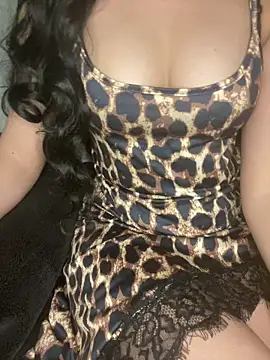 ROUUH Adlı Modelin Canlı Seks Kamerası Şovu