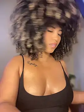 Kendra_curly Live Chatraum