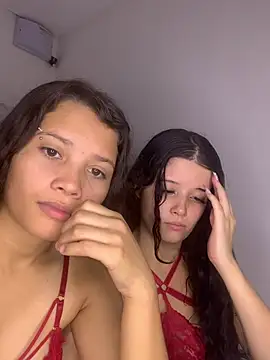 Sala de chat en directo de Pricila887noazul
