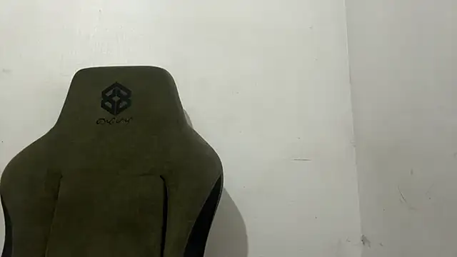 Chat soba uživo modela ChristenaShogren