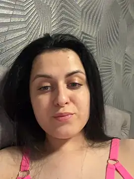 Velliaa live-chat rom