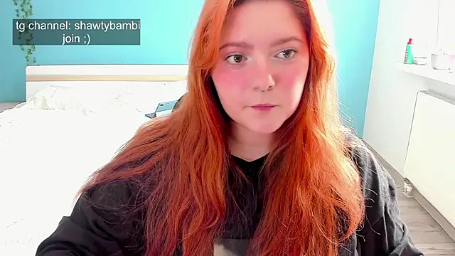 غرفة دردشة bambimayy المباشرة