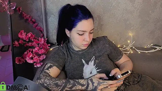 Živá chatovací místnost honey_cherrry