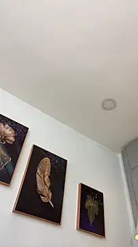 AmbarJenssen Adlı Modelin Canlı Sohbet Odası