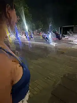 Phòng Chat Trực Tiếp Exotic_street