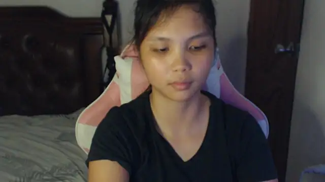 Živá chatovací místnost annlovesyou