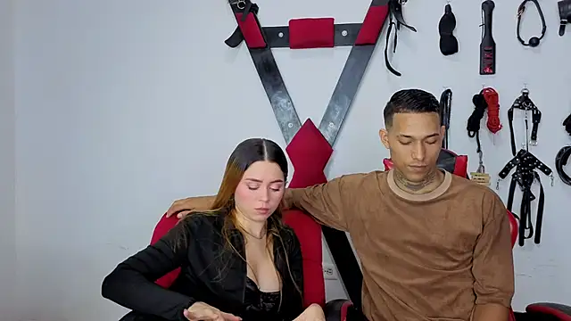 Sala de chat en directo de Hana_and_Zeta2026