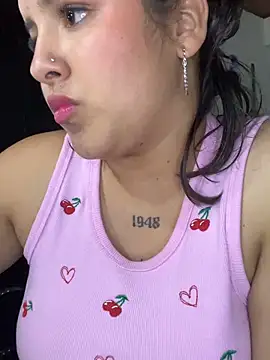 Chat ao vivo de Norabyxxx
