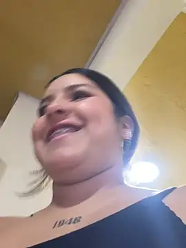 Phòng Chat Trực Tiếp Norabyxxx