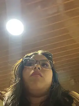 Norabyxxx's Live Chat Room