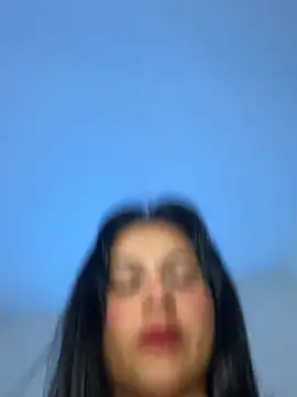 חדר צ'אט בשידור חי של alia_asad