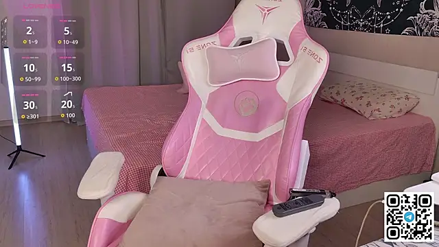 amynight_ – Naživo chatovacia miestnosť