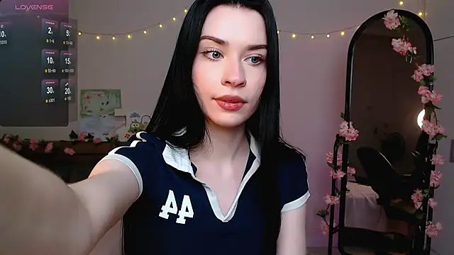 Tina_Charm – Naživo XXX chat