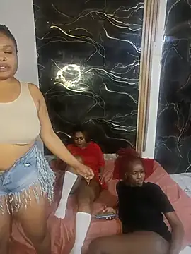 Blondieeey – Naživo XXX chat