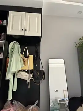 yuanpu0925 Adlı Modelin Canlı Sohbet Odası