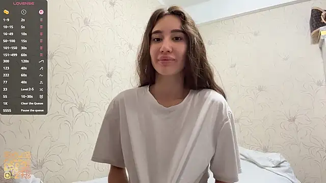 Živá chatovací místnost NamiLoon