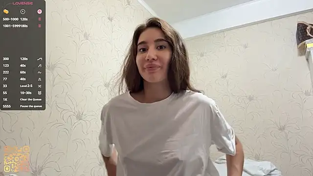 Živá chatovací místnost NamiLoon