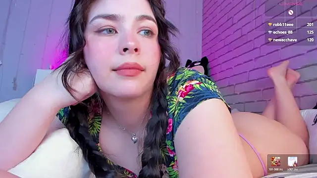NatalForsy Adlı Modelin Canlı Sohbet Odası