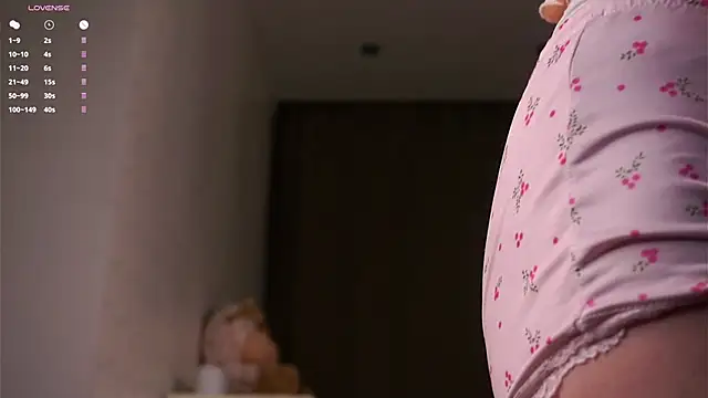 Živá chatovací místnost sinfulThea