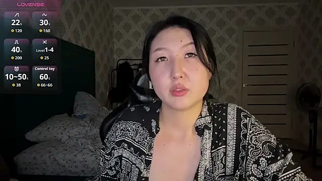 Ameliya_kim's Live Chat Room