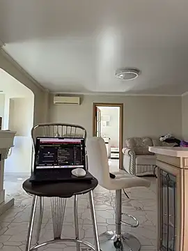 AriaVip Adlı Modelin Canlı Sohbet Odası